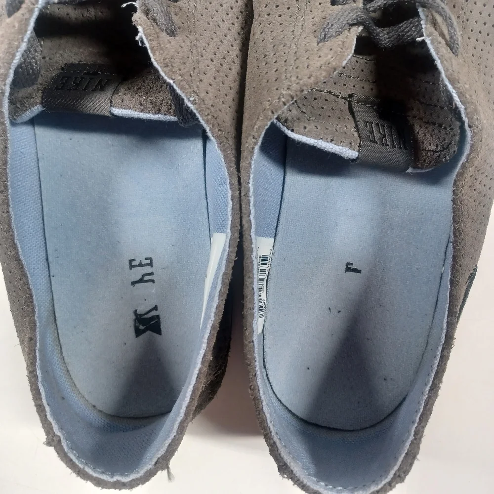 Nike Braata Lite Gray Suede Sneakers Casual Shoes Women's Size 9 Trainers
